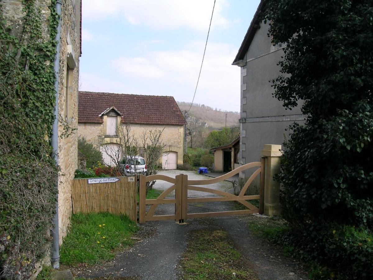 La Grange Aux Roses Bed and Breakfast Tursac Esterno foto